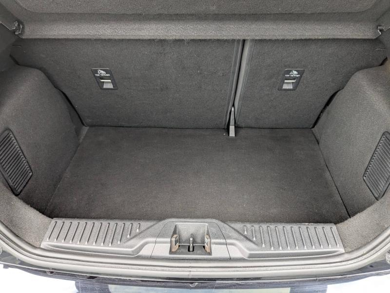 Photo 20 de l’annonce de FORD Fiesta d’occasion à vendre à LA VALETTE