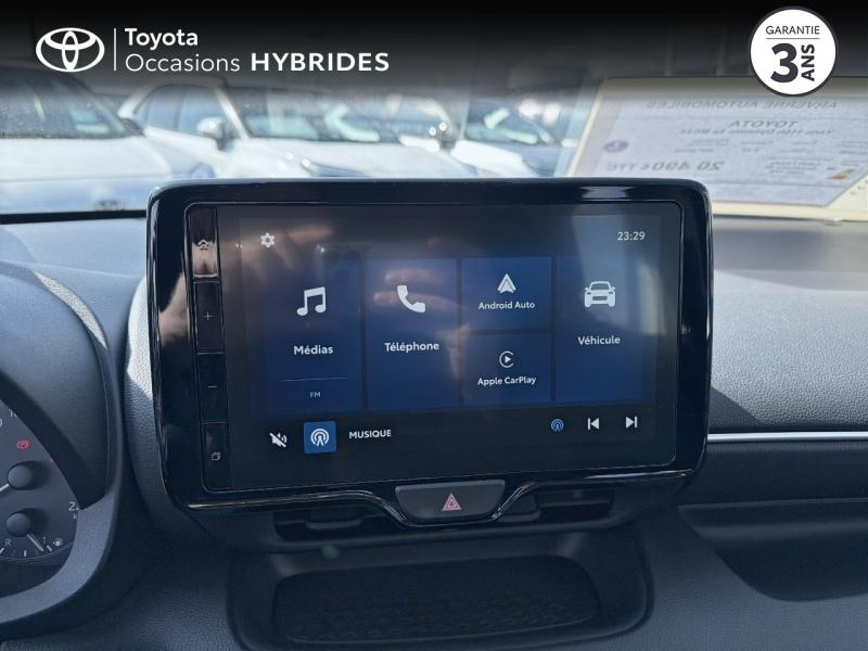 Photo 15 de l’annonce de TOYOTA Yaris d’occasion à vendre à AUBIÈRE