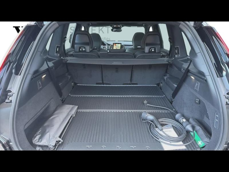 Photo 8 de l’annonce de VOLVO XC90 d’occasion à vendre à AIX-EN-PROVENCE