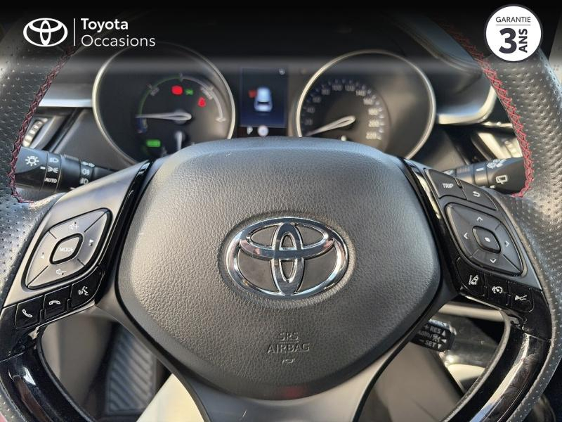 Photo 13 de l’annonce de TOYOTA C-HR d’occasion à vendre à LATTES
