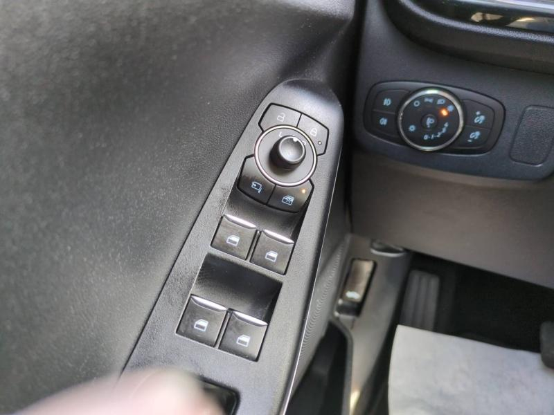 Photo 13 de l’annonce de FORD Puma d’occasion à vendre à NÎMES