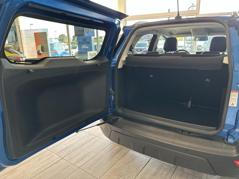 Photo 9 de l’annonce de FORD EcoSport d’occasion à vendre à ORANGE