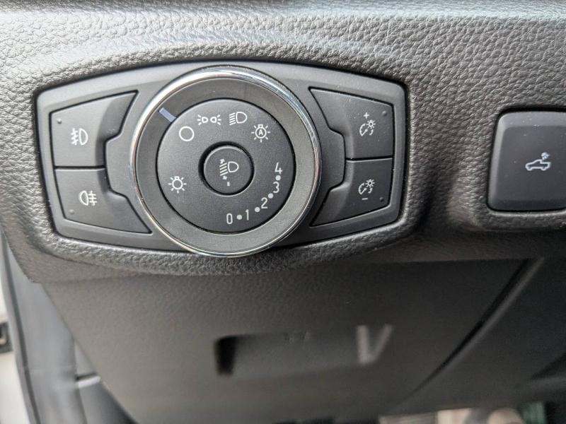 Photo 18 de l’annonce de FORD Ranger VUL d’occasion à vendre à MARSEILLE