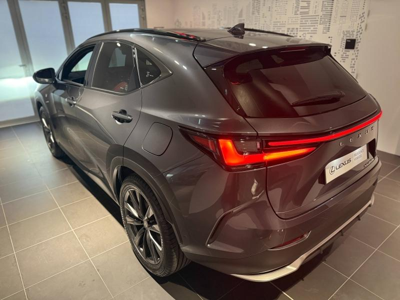 Photo 7 de l’annonce de LEXUS NX d’occasion à vendre à MONTFAVET
