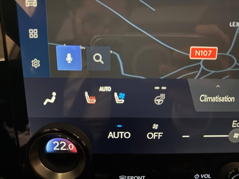 Photo 18 de l’annonce de LEXUS NX d’occasion à vendre à MONTFAVET