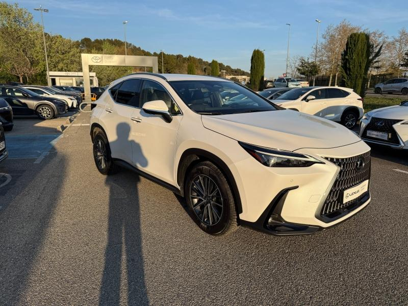 Photo 3 de l’annonce de LEXUS NX d’occasion à vendre à MONTFAVET