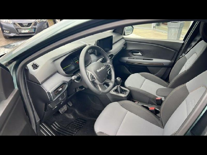 Photo 9 de l’annonce de DACIA Jogger d’occasion à vendre à CHAMBERY