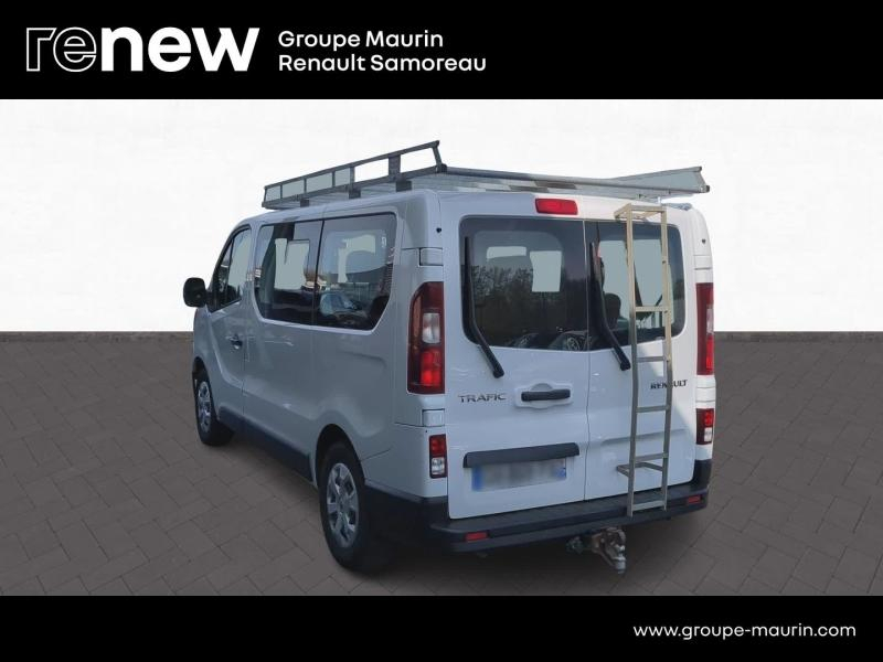 Photo 4 de l’annonce de RENAULT Trafic Combi d’occasion à vendre à SAMOREAU