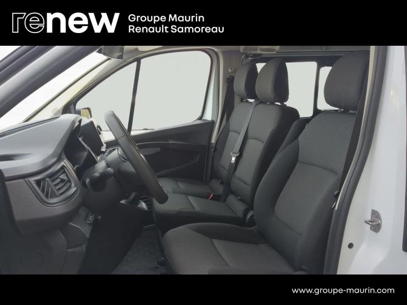 Photo 13 de l’annonce de RENAULT Trafic Combi d’occasion à vendre à SAMOREAU