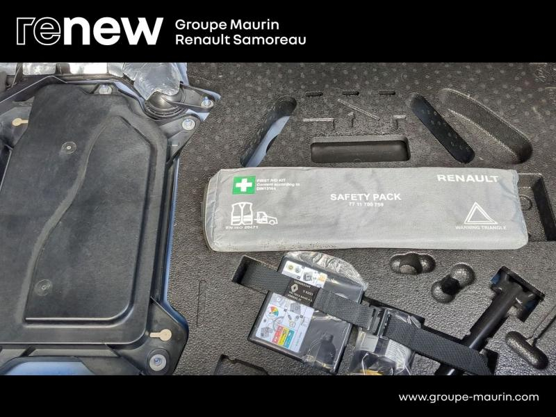 Photo 10 de l’annonce de RENAULT Clio d’occasion à vendre à SAMOREAU