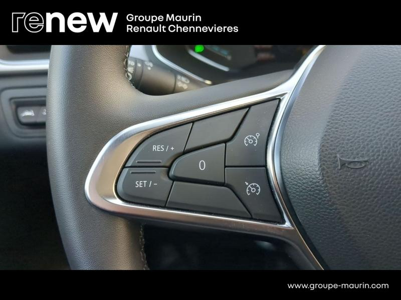 Photo 15 de l’annonce de RENAULT Captur d’occasion à vendre à CHENNEVIÈRES-SUR-MARNE