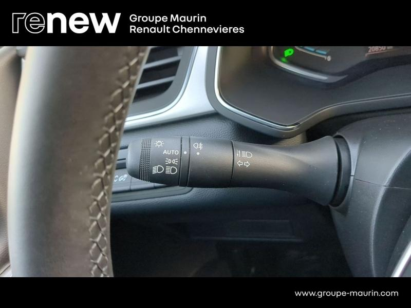 Photo 17 de l’annonce de RENAULT Captur d’occasion à vendre à CHENNEVIÈRES-SUR-MARNE