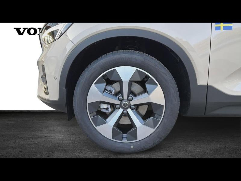 Photo 13 de l’annonce de VOLVO XC40 d’occasion à vendre à AIX-EN-PROVENCE