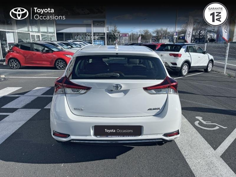 Photo 4 de l’annonce de TOYOTA Auris d’occasion à vendre à LATTES