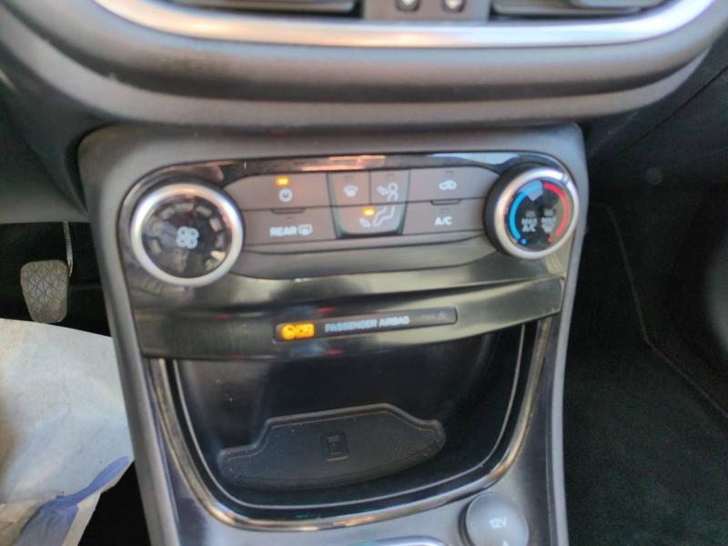 Photo 9 de l’annonce de FORD Puma d’occasion à vendre à NÎMES