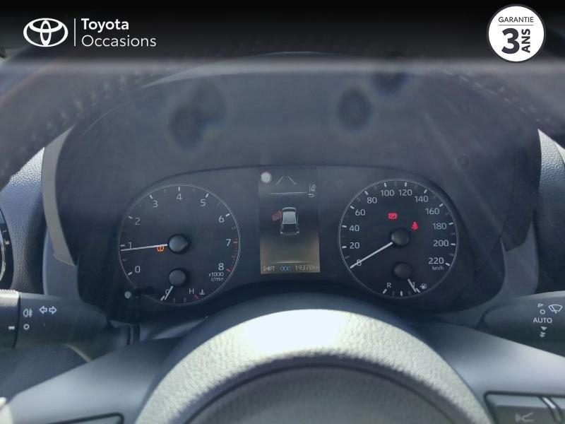 Photo 14 de l’annonce de TOYOTA Yaris d’occasion à vendre à MONTFAVET