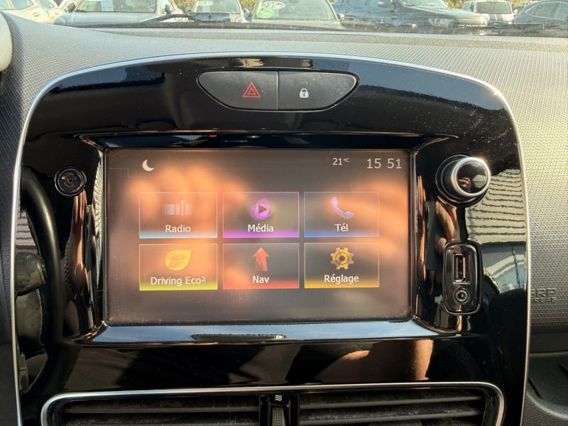 Photo 15 de l’annonce de RENAULT Clio d’occasion à vendre à AUBAGNE