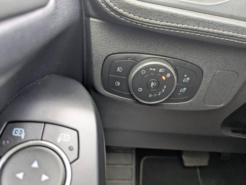 Photo 18 de l’annonce de FORD Focus Active d’occasion à vendre à MARTIGUES