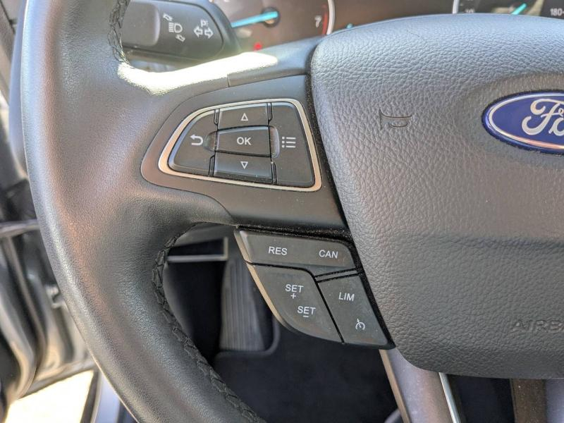 Photo 19 de l’annonce de FORD EcoSport d’occasion à vendre à MARTIGUES