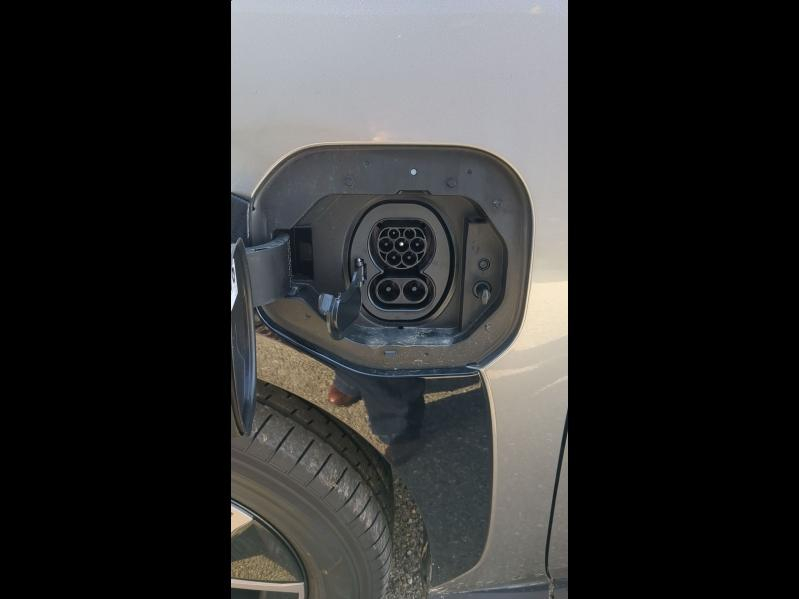 Photo 14 de l’annonce de TOYOTA bZ4X d’occasion à vendre à ARLES