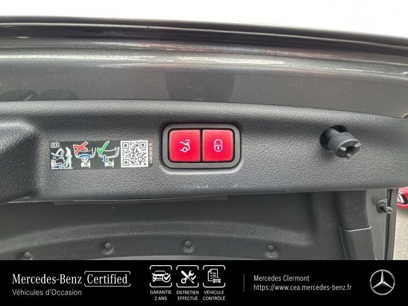 Photo 16 de l’annonce de MERCEDES-BENZ Classe C d’occasion à vendre à AUBIÈRE