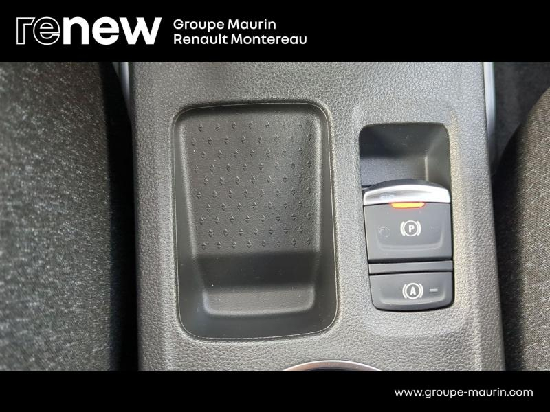 Photo 18 de l’annonce de RENAULT Captur d’occasion à vendre à VARENNES SUR SEINE