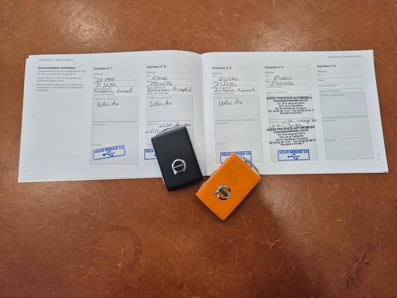 Photo 9 de l’annonce de VOLVO XC40 d’occasion à vendre à AVIGNON