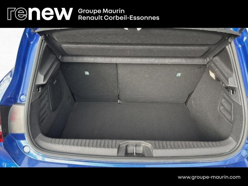 Photo 15 de l’annonce de RENAULT Clio d’occasion à vendre à CORBEIL-ESSONNES