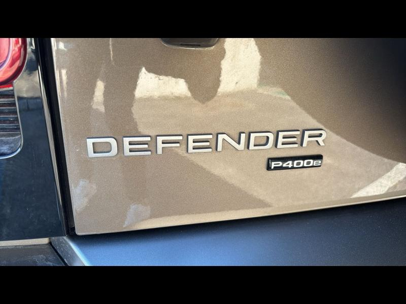 Photo 6 de l’annonce de LAND-ROVER Defender d’occasion à vendre à FRÉJUS