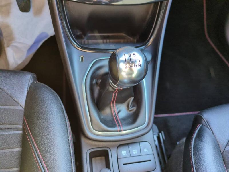 Photo 10 de l’annonce de FORD Puma d’occasion à vendre à NÎMES