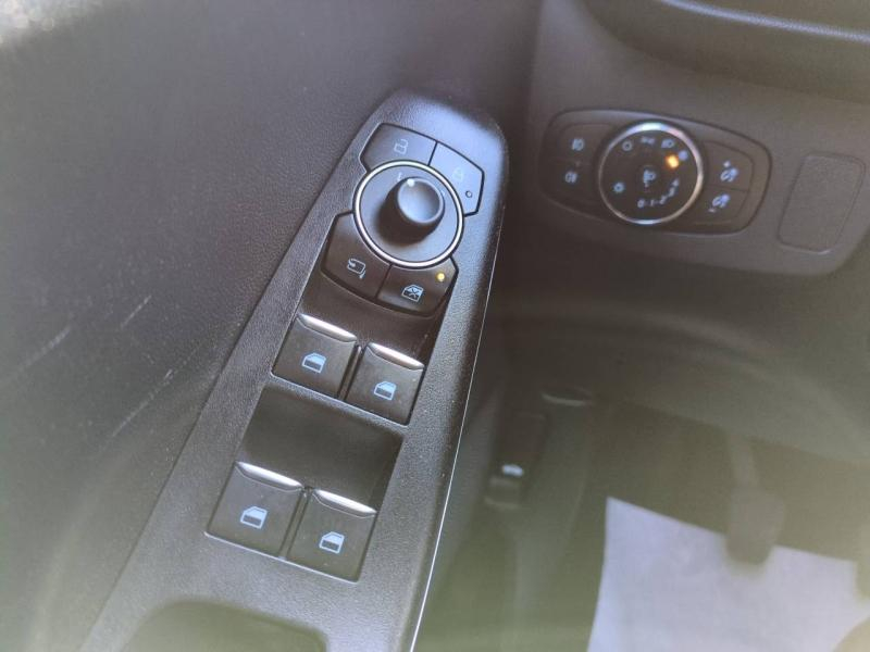 Photo 13 de l’annonce de FORD Puma d’occasion à vendre à NÎMES