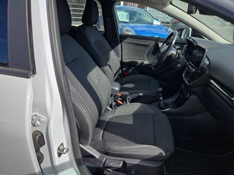 Photo 11 de l’annonce de FORD Puma d’occasion à vendre à ALÈS