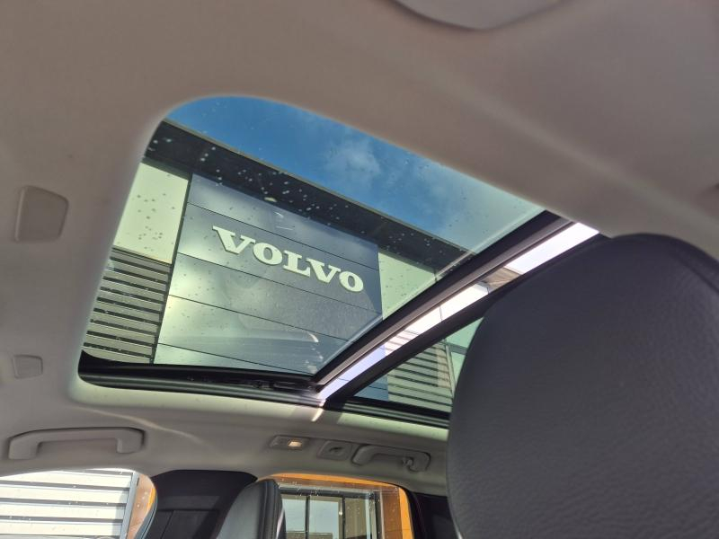 Photo 14 de l’annonce de VOLVO XC60 d’occasion à vendre à AVIGNON