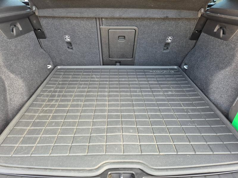 Photo 9 de l’annonce de VOLVO XC40 d’occasion à vendre à AVIGNON