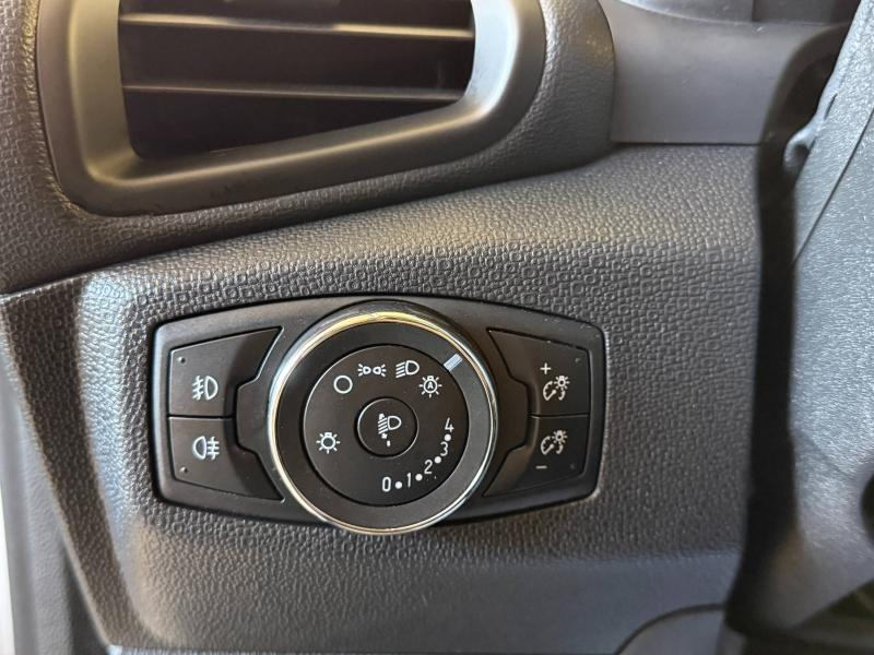 Photo 13 de l’annonce de FORD EcoSport d’occasion à vendre à MANOSQUE