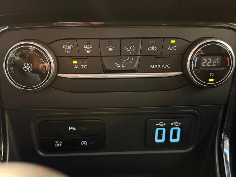 Photo 14 de l’annonce de FORD EcoSport d’occasion à vendre à MANOSQUE