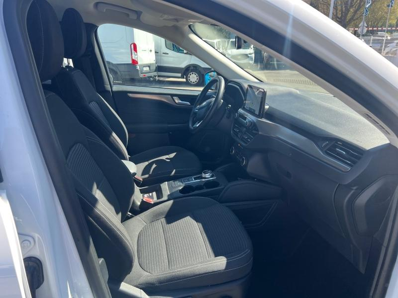 Photo 14 de l’annonce de FORD Kuga d’occasion à vendre à TOULON