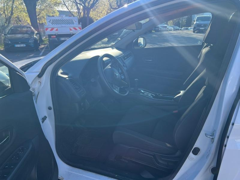 Photo 12 de l’annonce de HONDA HR-V d’occasion à vendre à TOULON