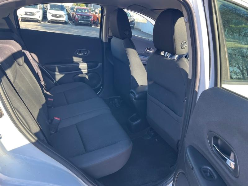 Photo 19 de l’annonce de HONDA HR-V d’occasion à vendre à TOULON