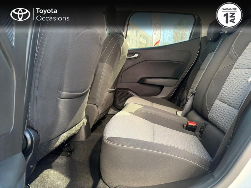 Photo 12 de l’annonce de RENAULT Clio d’occasion à vendre à LATTES