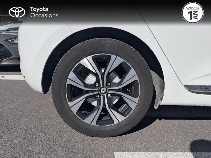 Photo 16 de l’annonce de RENAULT Clio d’occasion à vendre à LATTES