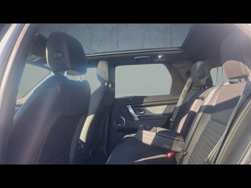 Photo 10 de l’annonce de LAND-ROVER Discovery Sport d’occasion à vendre à Marseille