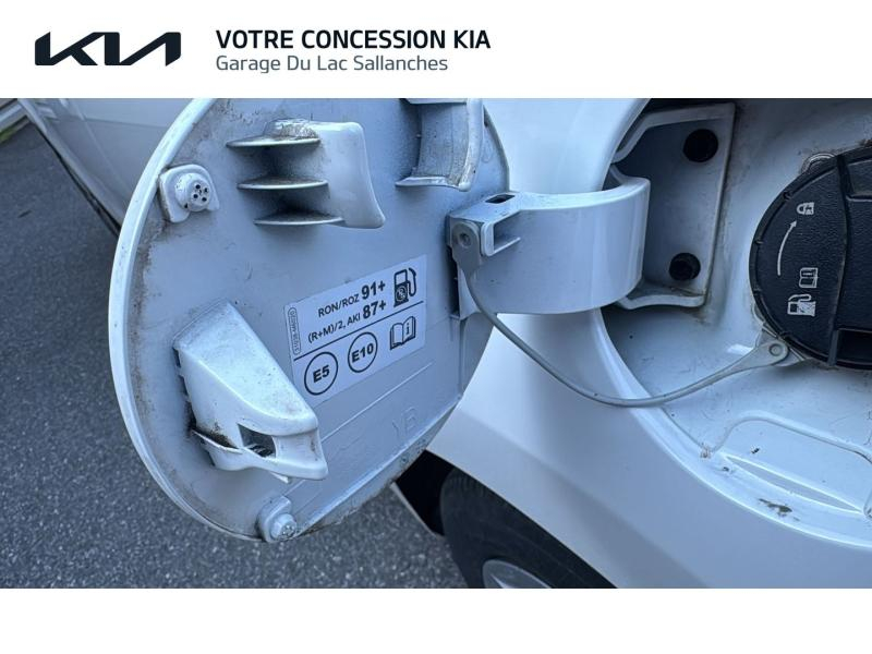 Photo 14 de l’annonce de KIA Rio d’occasion à vendre à SALLANCHES