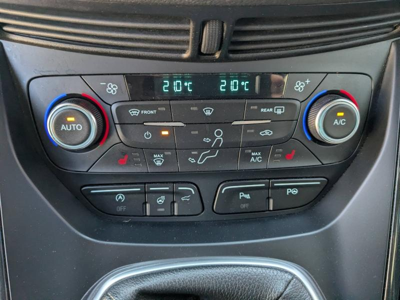 Photo 14 de l’annonce de FORD Kuga d’occasion à vendre à LA VALETTE