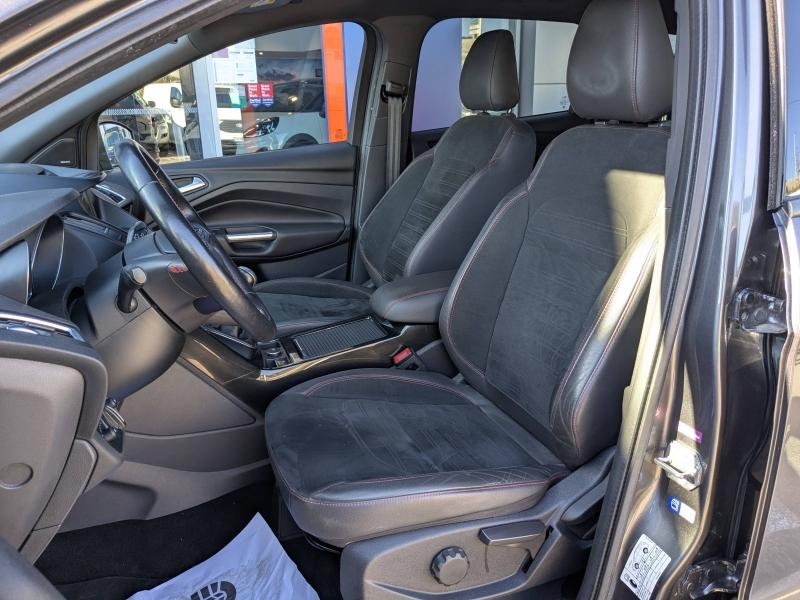 Photo 16 de l’annonce de FORD Kuga d’occasion à vendre à LA VALETTE