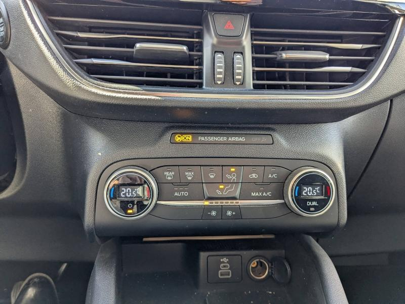 Photo 18 de l’annonce de FORD Kuga d’occasion à vendre à MONTPELLIER