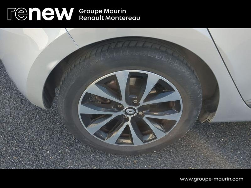 Photo 16 de l’annonce de RENAULT Clio d’occasion à vendre à VARENNES SUR SEINE