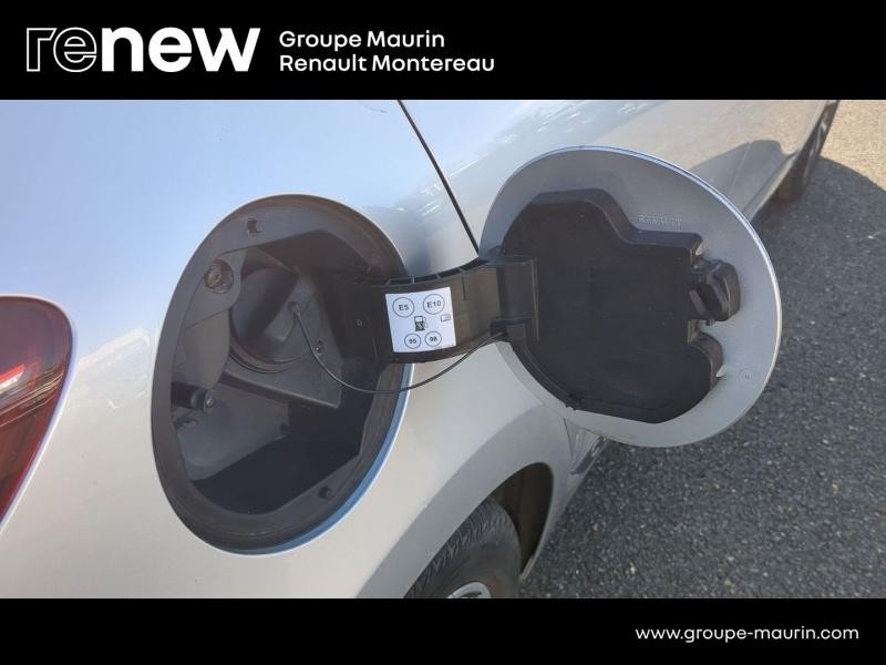 Photo 17 de l’annonce de RENAULT Clio d’occasion à vendre à VARENNES SUR SEINE