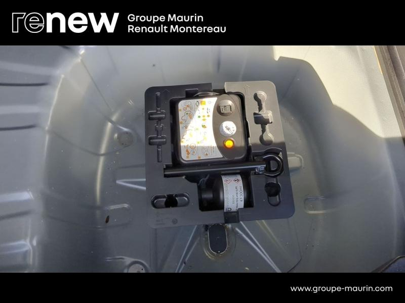 Photo 15 de l’annonce de RENAULT Captur d’occasion à vendre à VARENNES SUR SEINE