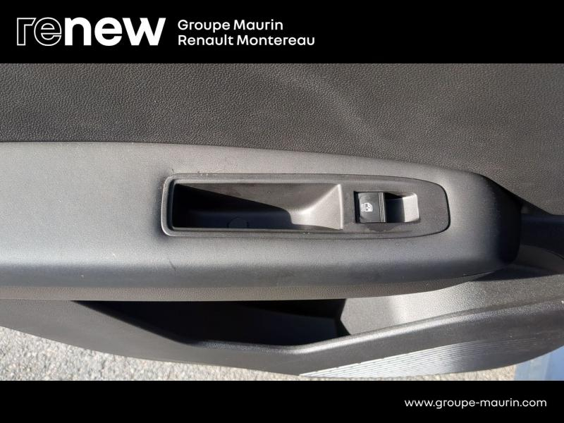 Photo 20 de l’annonce de RENAULT Captur d’occasion à vendre à VARENNES SUR SEINE